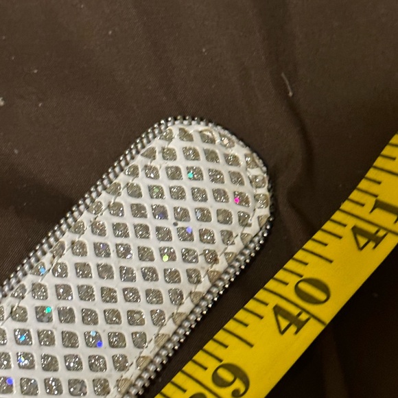 EUC: Women’s Embellished White Belt - Picture 5 of 6